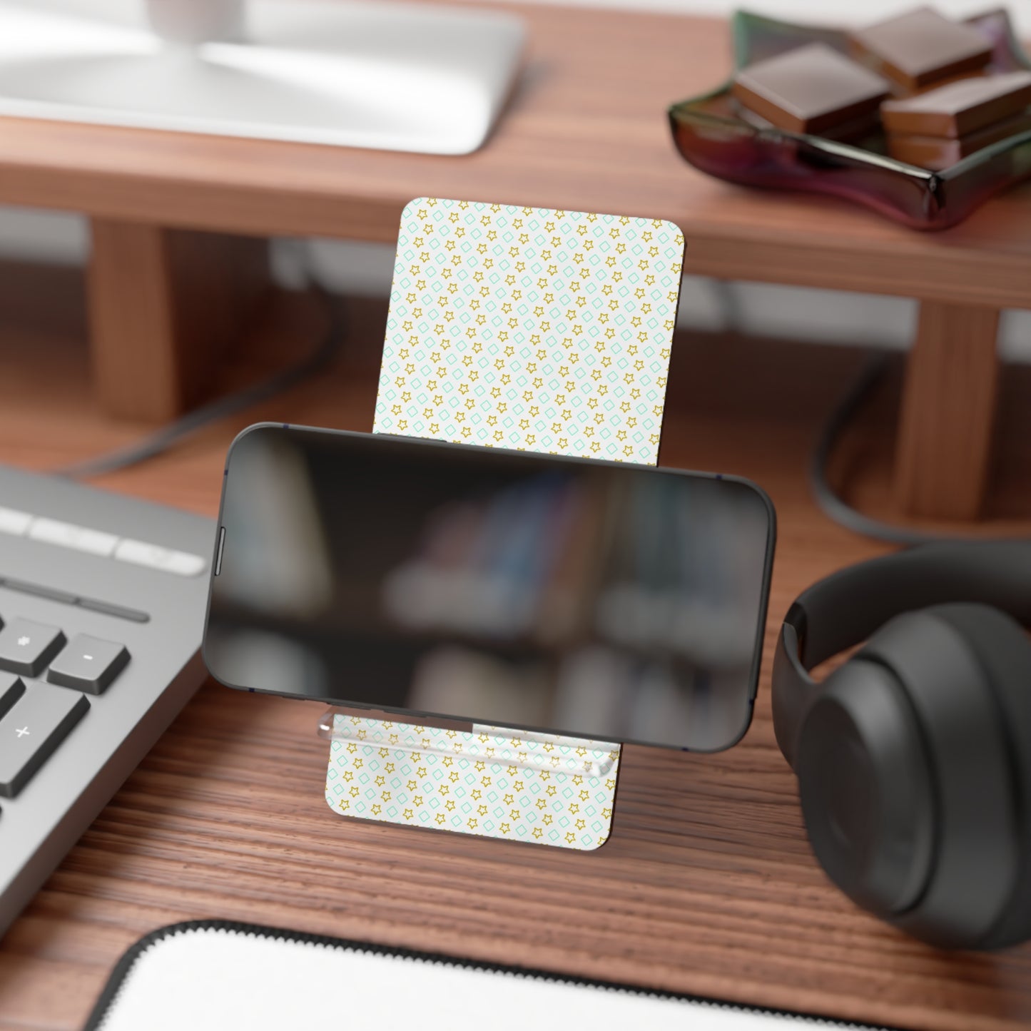 Two-Piece Smartphone Display Stand - Stable Desk & Travel Accessory