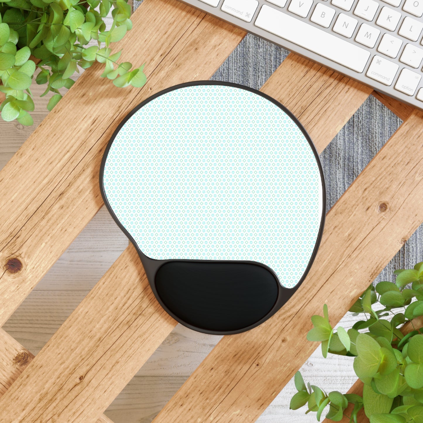 Foot-Shaped Ergonomic Mouse Pad with Memory Foam Wrist Rest