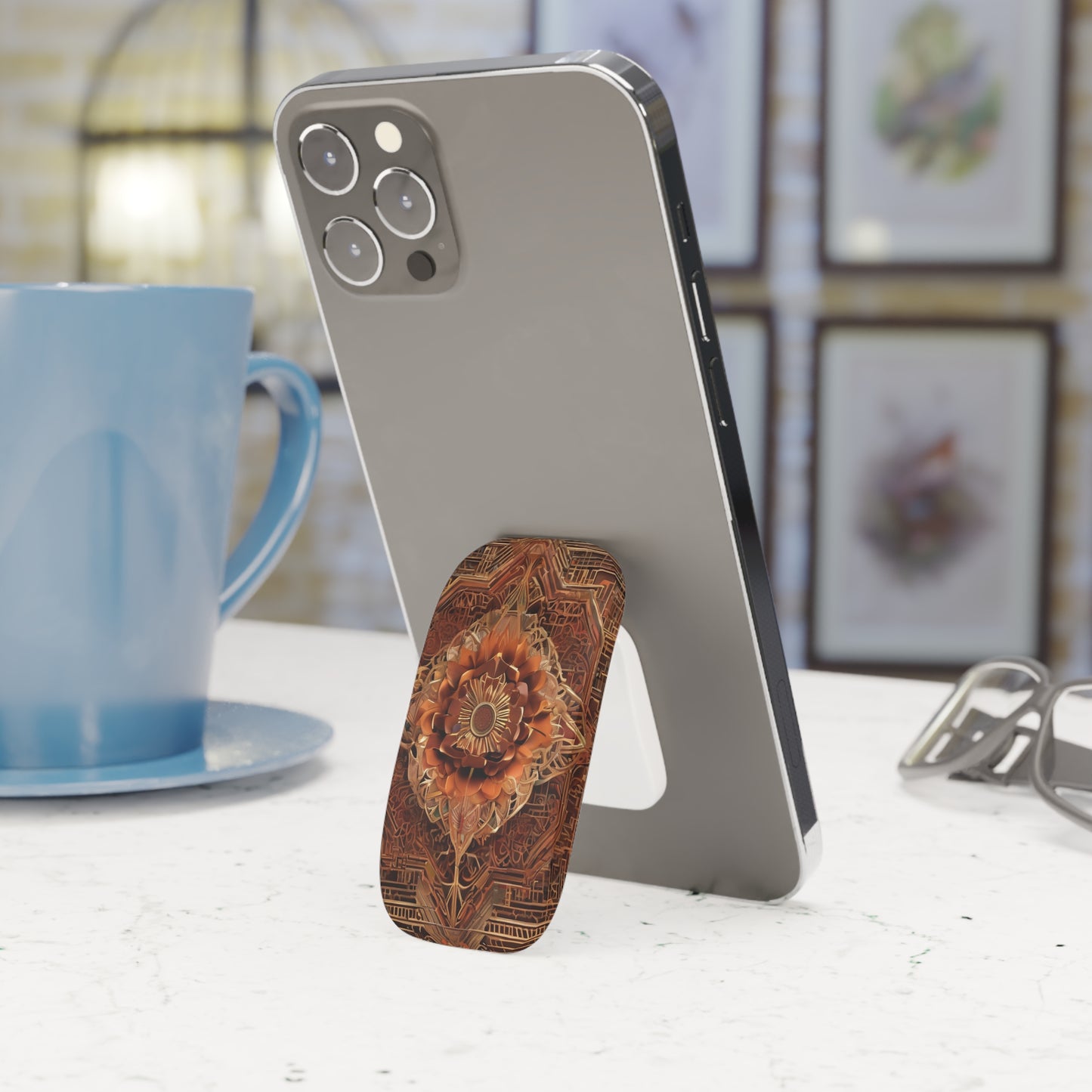 Phone Click-On Grip: Durable Polycarbonate Kickstand