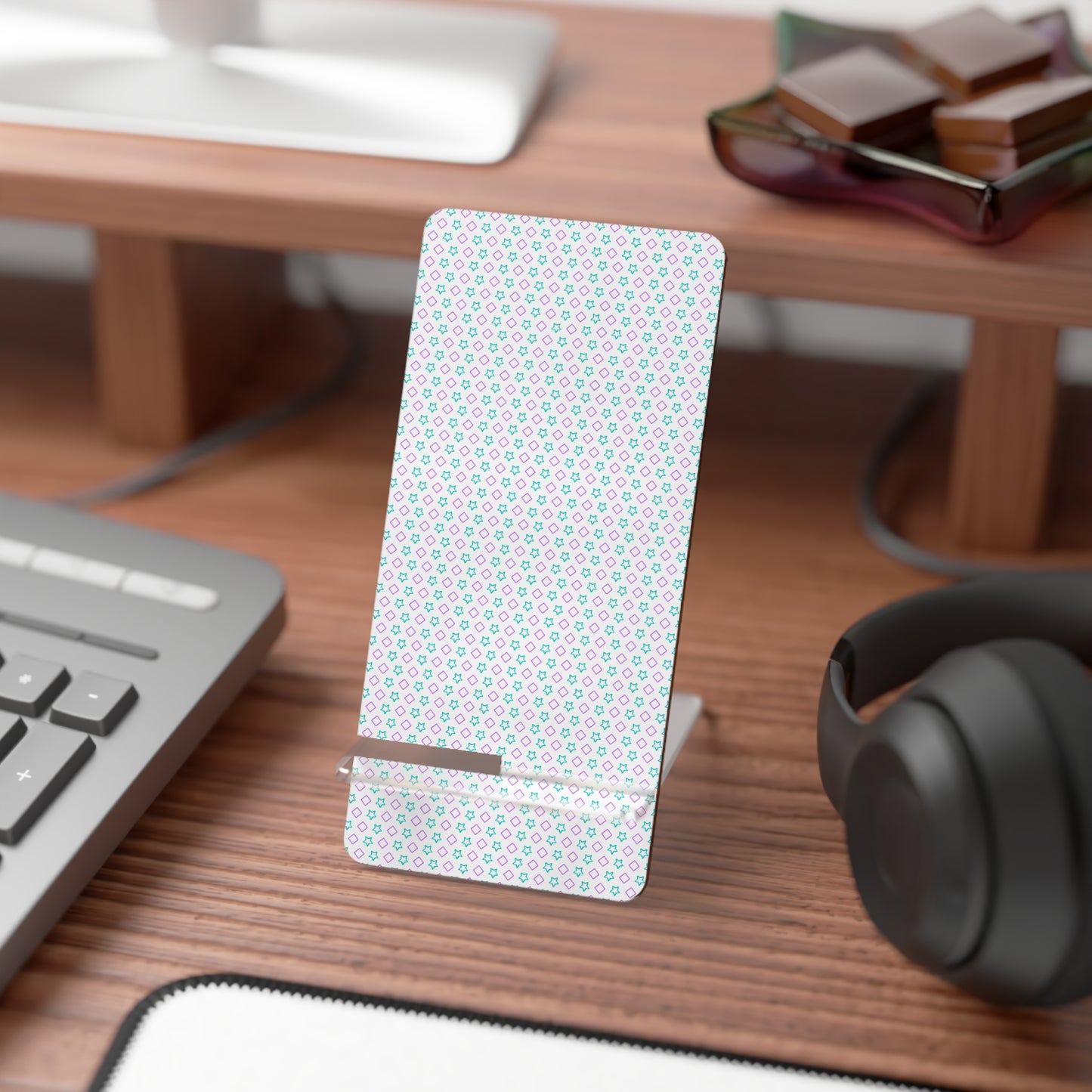 Phone Stand: Desk Decor & Travel — Smartphone Display Stand